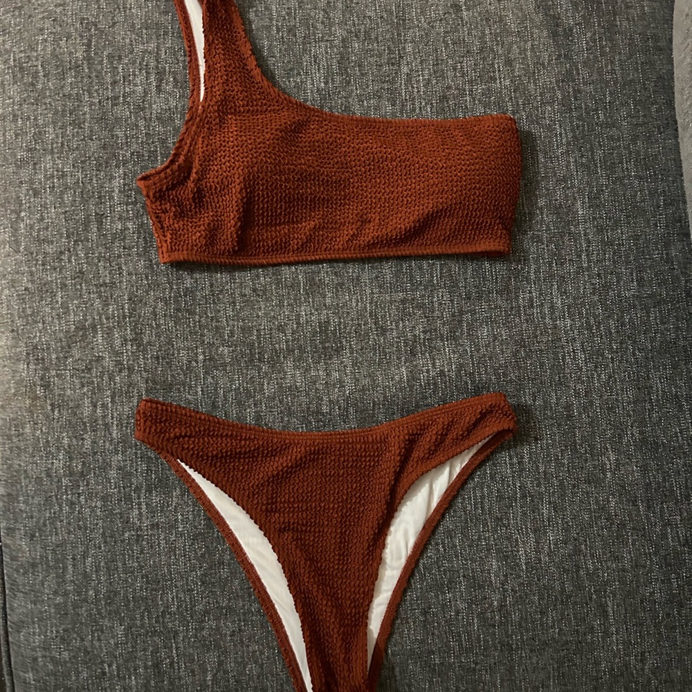 One-Shoulder Brown Textured Bikini Set - Picture 2 of 5